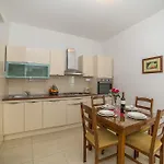 Milan Appartamento Makarska