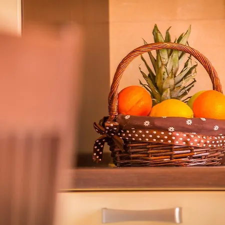 Milan Apartamento Makarska