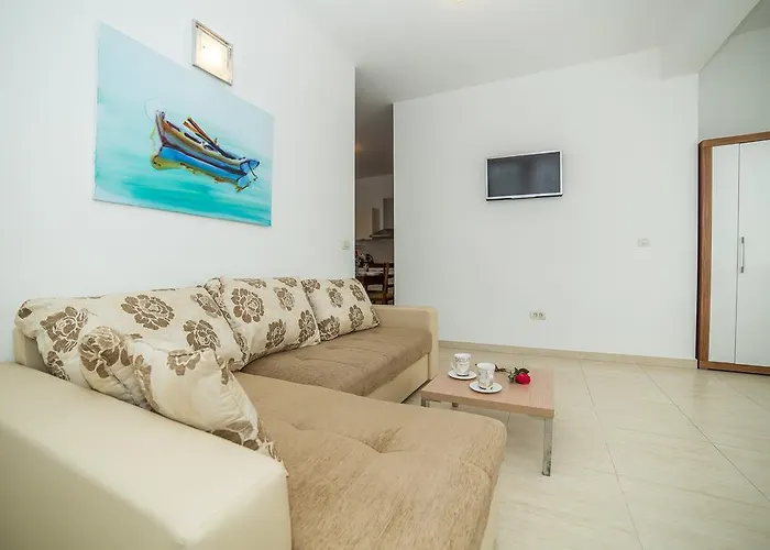 Milan アパート *